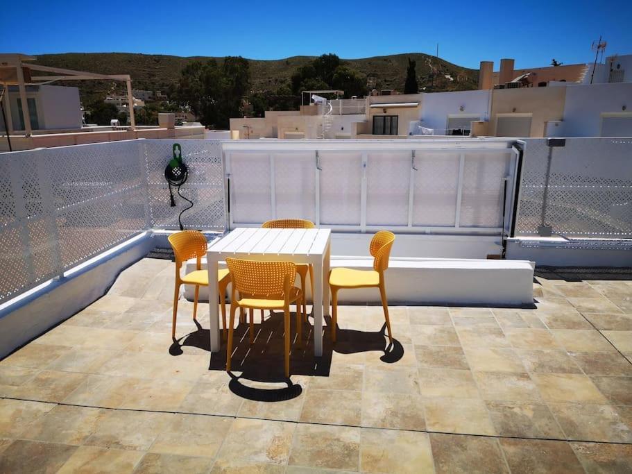 El Playaiso De Aguamarga Apartment Agua Amarga  Bagian luar foto